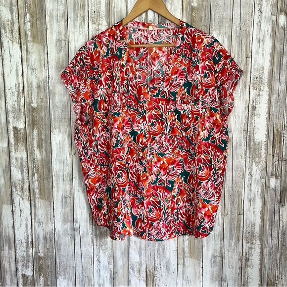 JODIFL Tops - Jodifl Oversized Printed Blouse